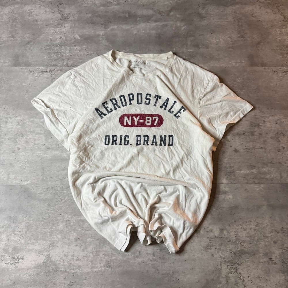 Grunge 2000s Relaxed Boxy White Aeropostale Skater Y2K Tee